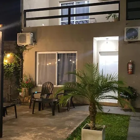 Los Lirios Apart & Suite Puerto Iguazu Exterior photo